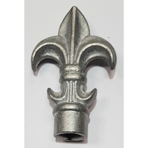 Spear Fleur De Lis 16 Diamond Female