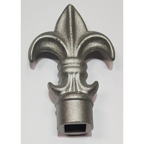 Spear Fleur De Lis 16 Square Female