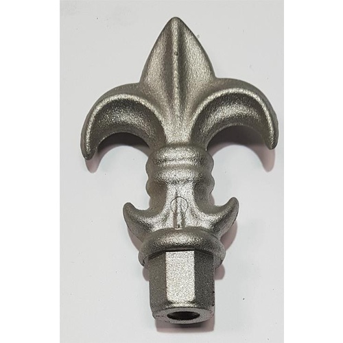 Spear Fleur De Lis 25 Round Male